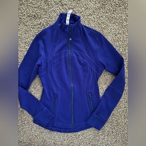 Lululemon define jacket size 6